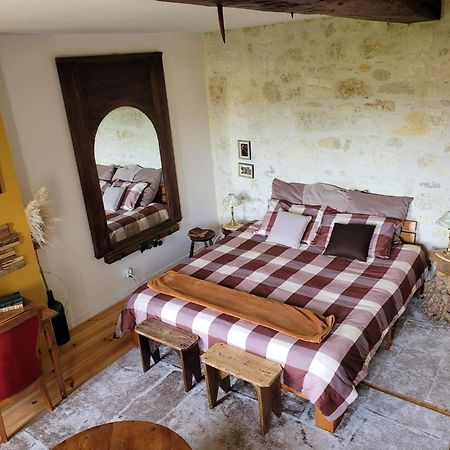 Chambre Vigne, Piscine Spa Fitness Lugon et l'Ile du Carney Экстерьер фото