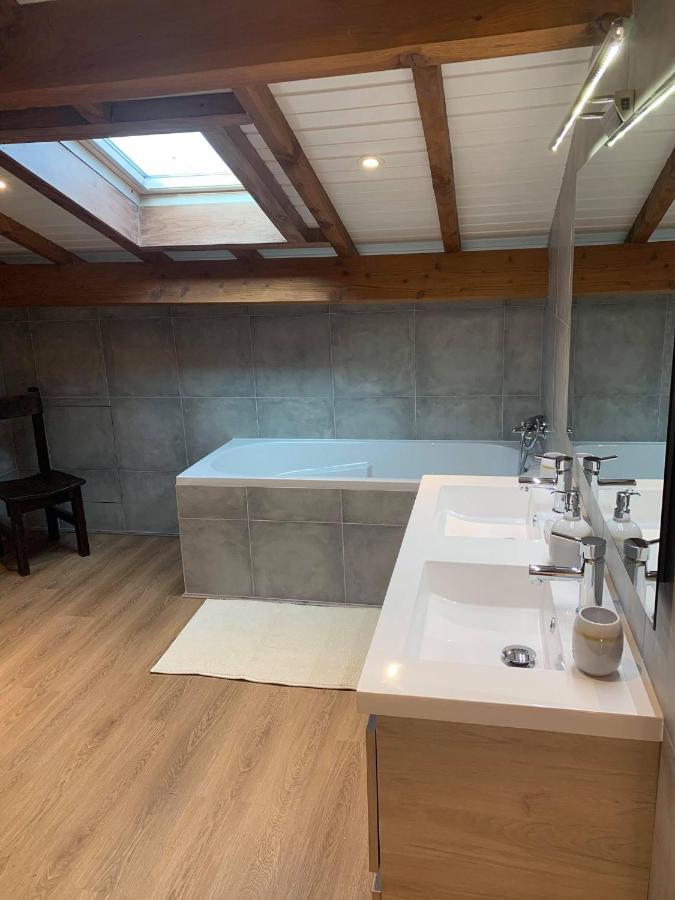 Chambre Vigne, Piscine Spa Fitness Lugon et l'Ile du Carney Экстерьер фото